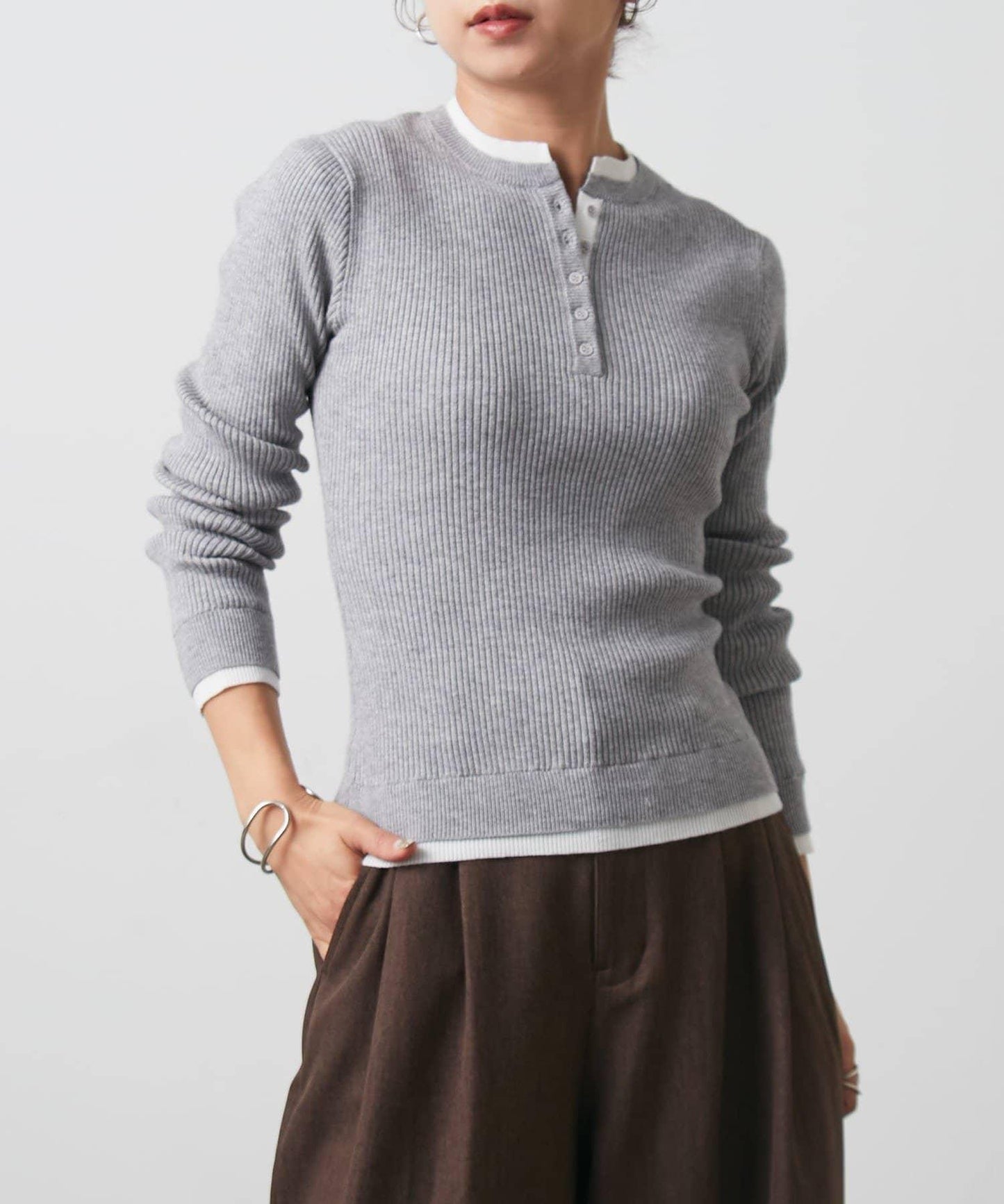 層疊亨利領羅紋針織衫