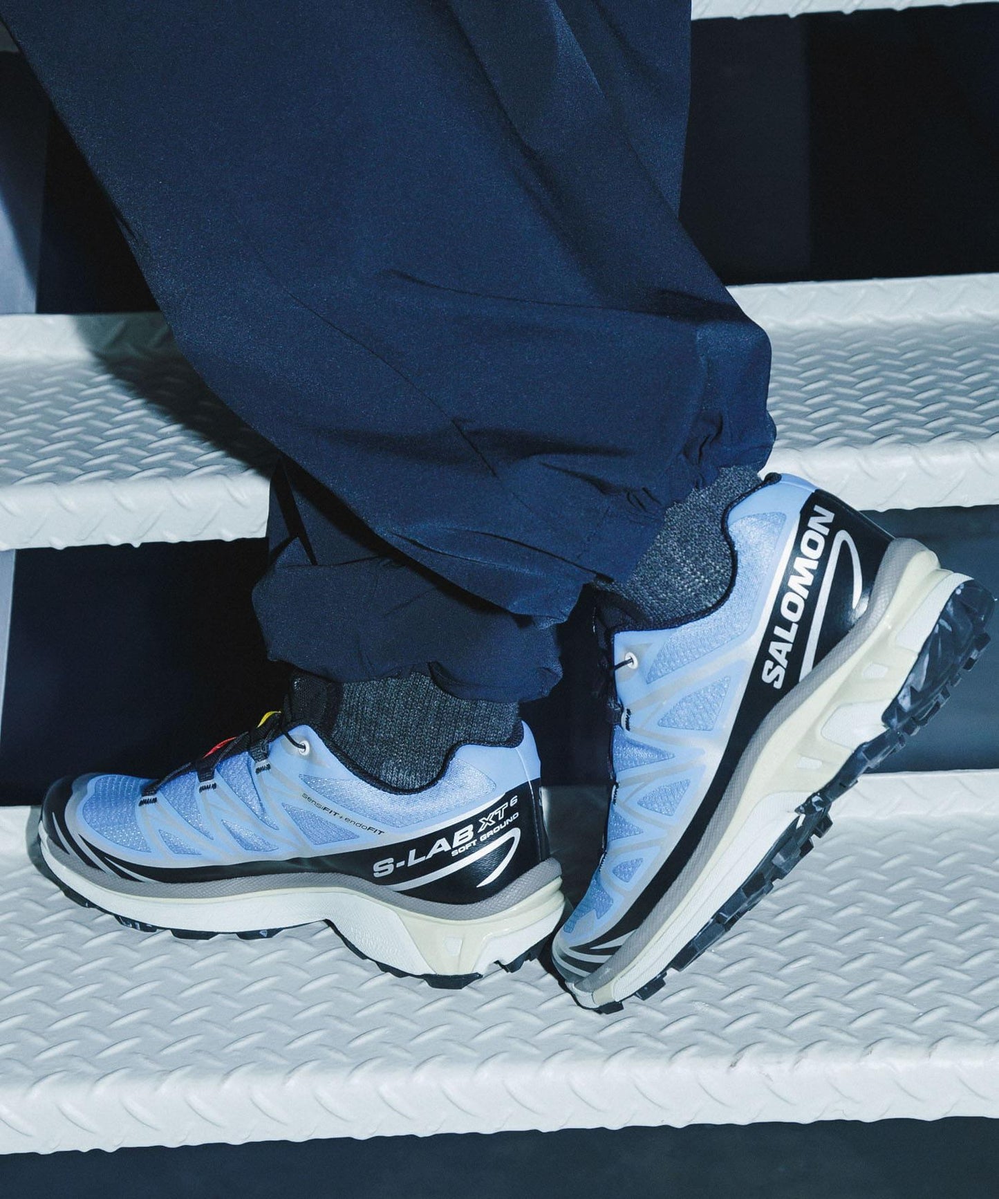 SALOMON Exclusive XT-6