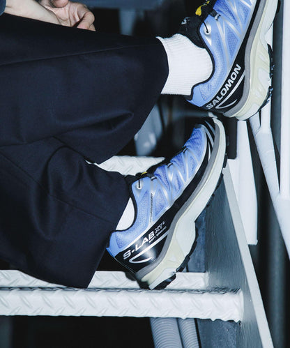 SALOMON Exclusive XT-6