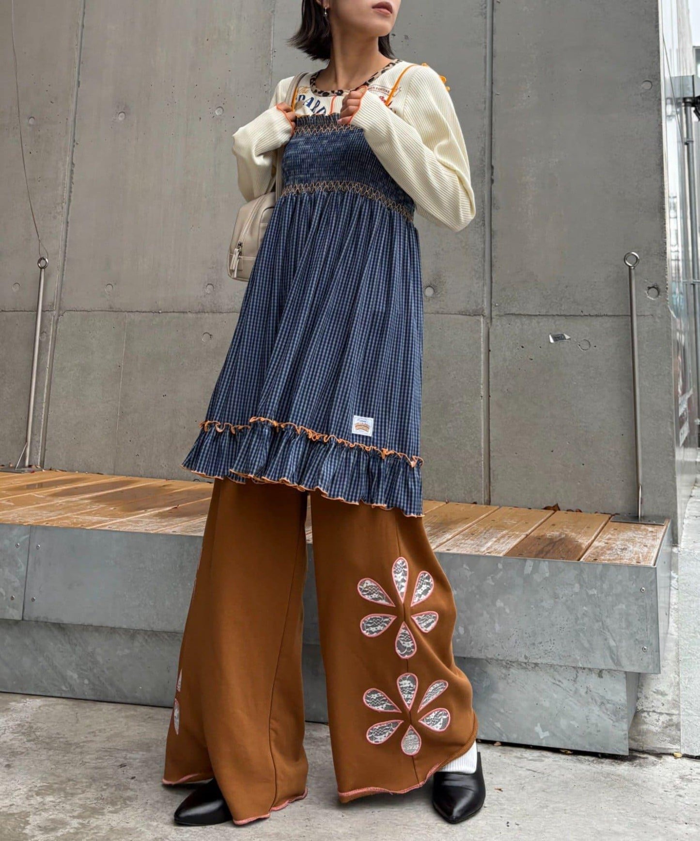 ★【HELLO.SANFRANCISCO/ハローサンフランシスコ】格紋天鵝絨抽褶長款上衣