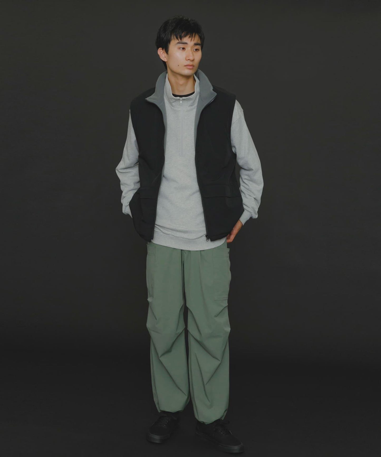 『販売』『男女同款』Uiscel 抓絨內襯拉鍊寬鬆馬甲