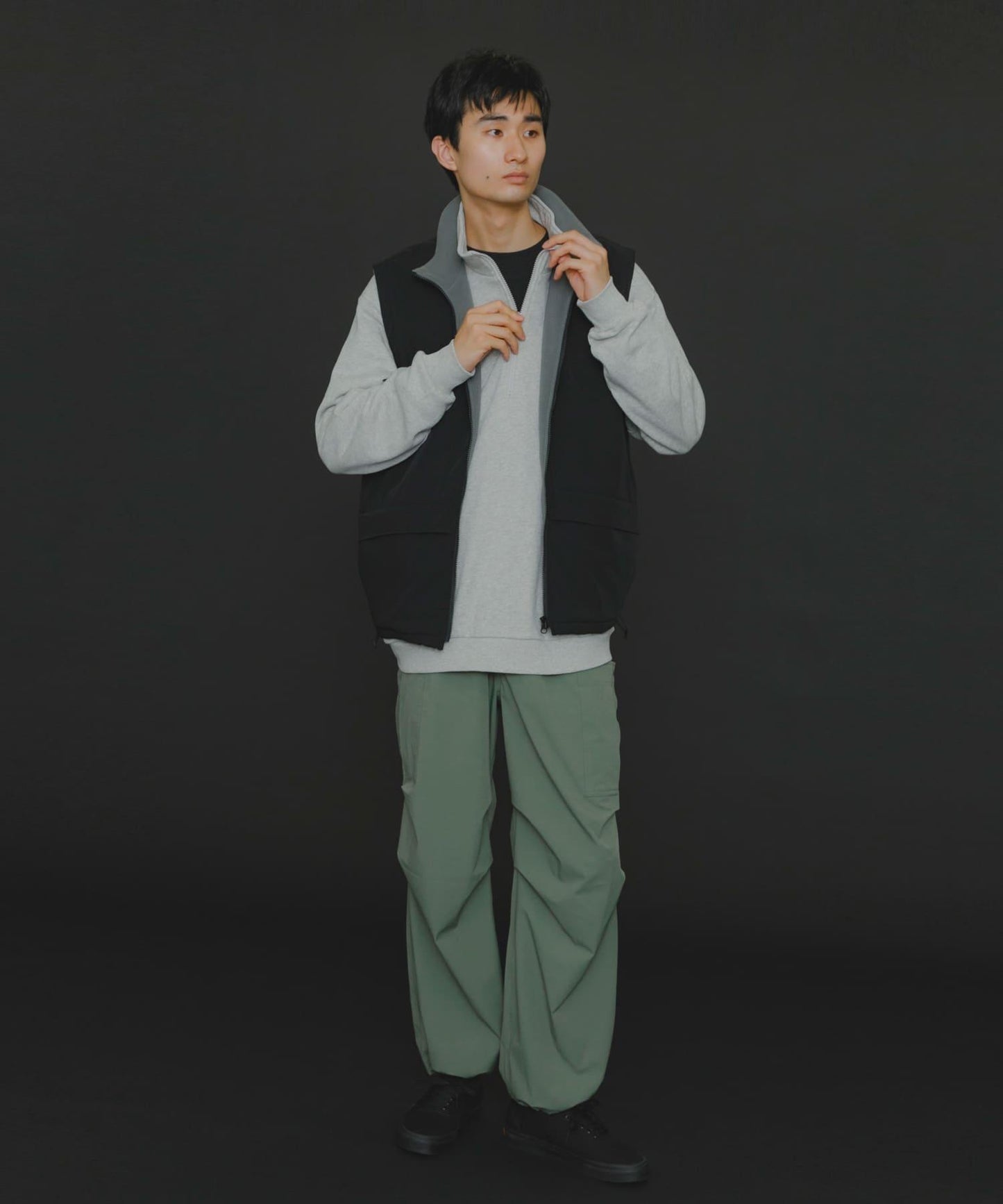 『販売』『男女同款』Uiscel 抓絨內襯拉鍊寬鬆馬甲