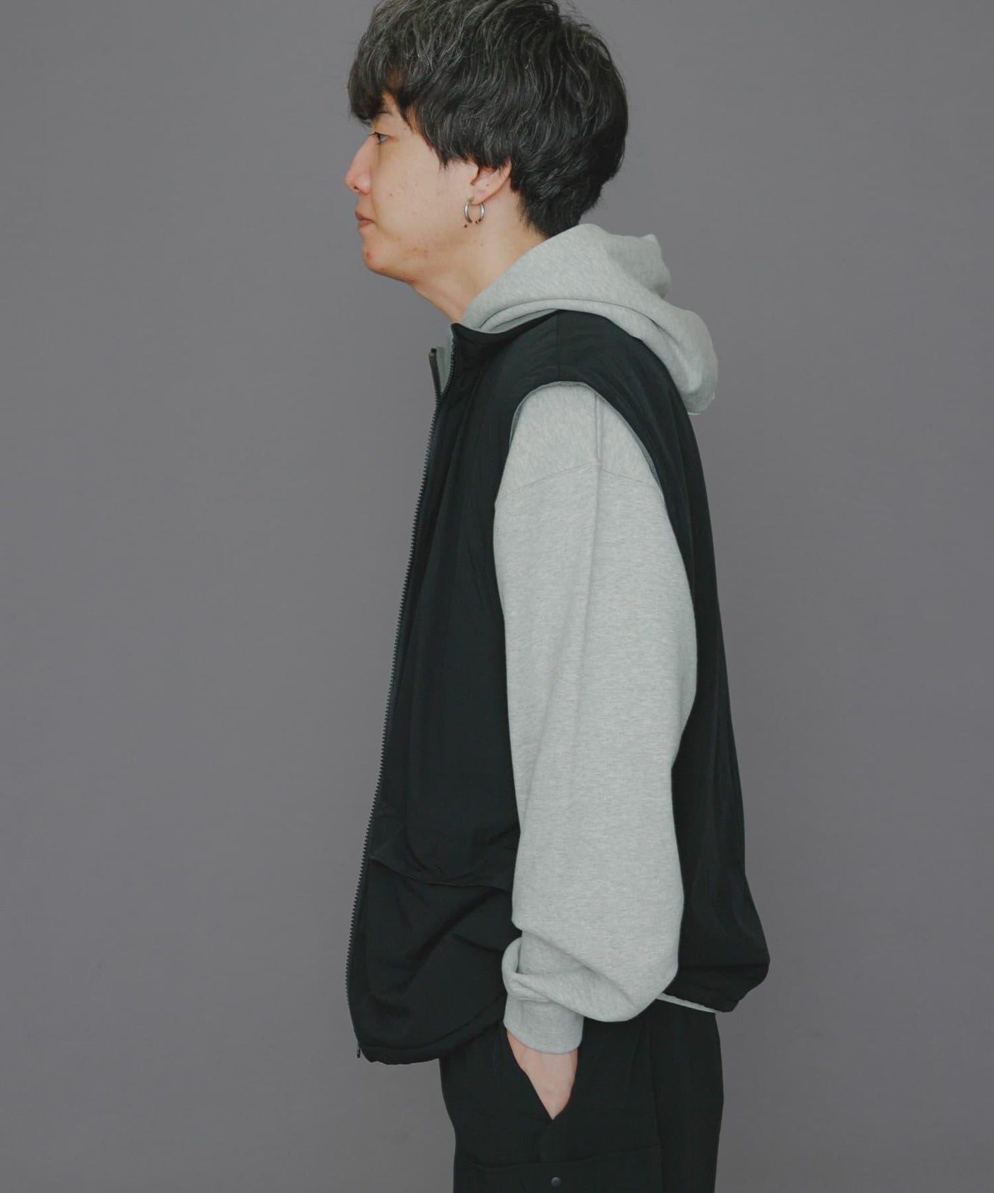 『販売』『男女同款』Uiscel 抓絨內襯拉鍊寬鬆馬甲