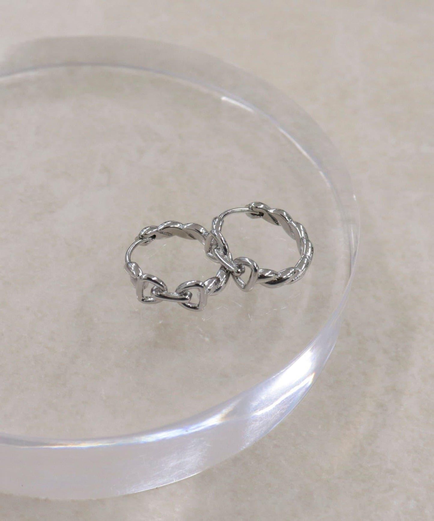 釦環造型圓環耳環