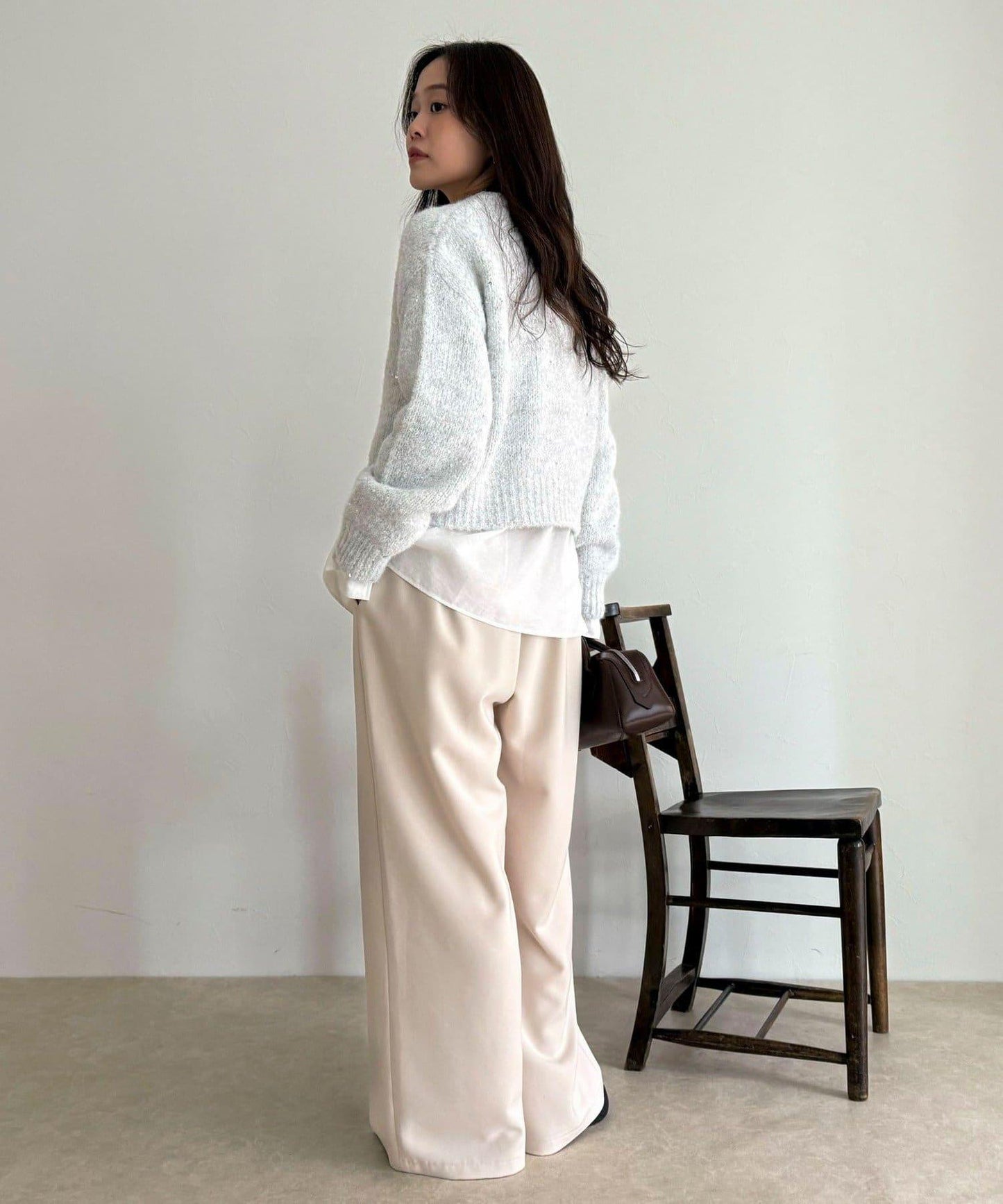 蝴蝶結領褶皺襯衫