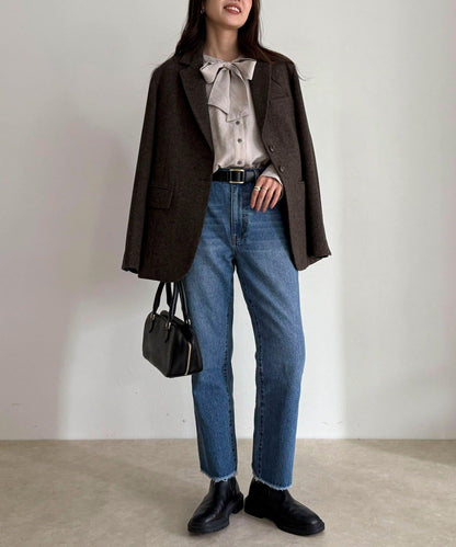 蝴蝶結領褶皺襯衫