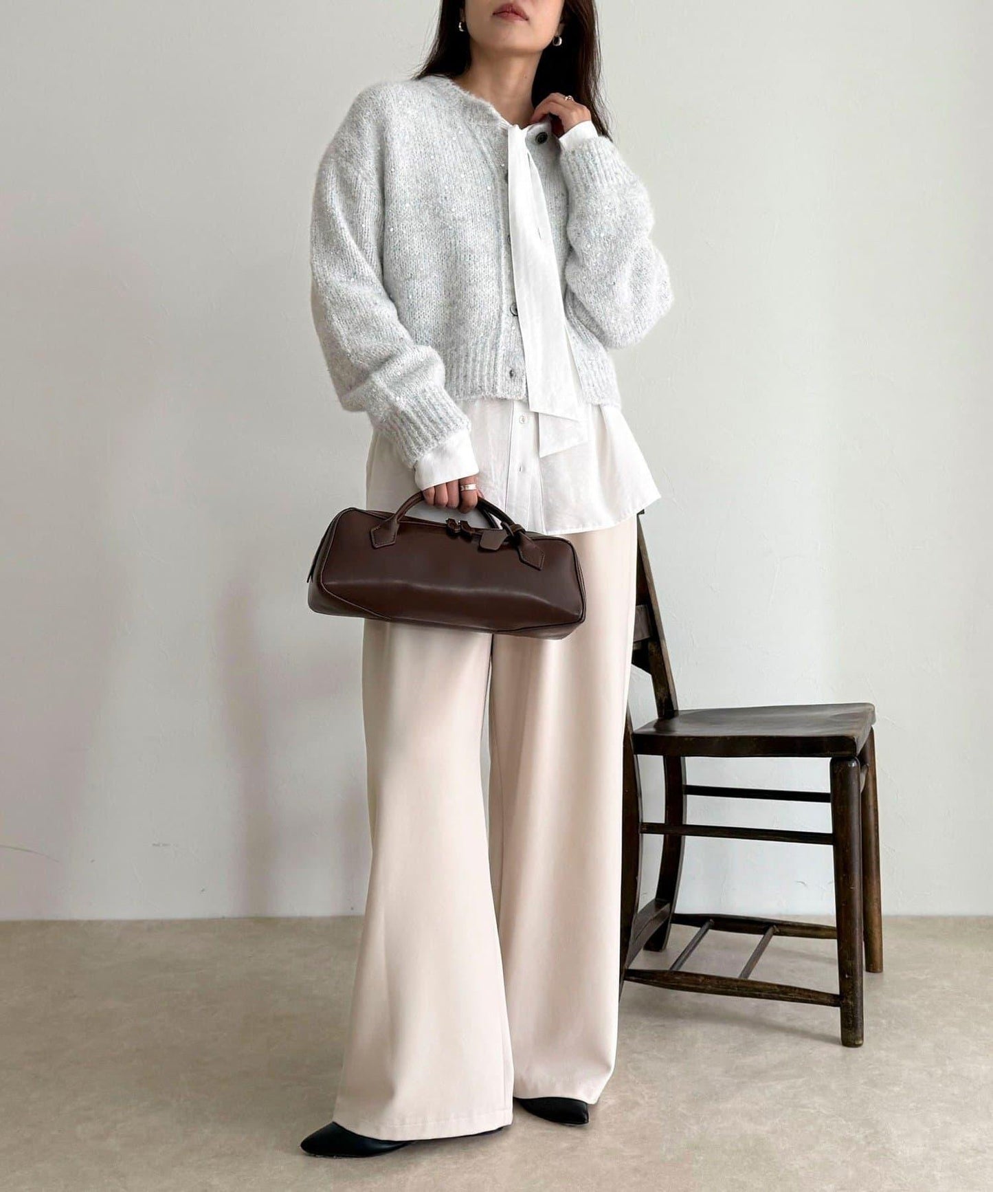 蝴蝶結領褶皺襯衫