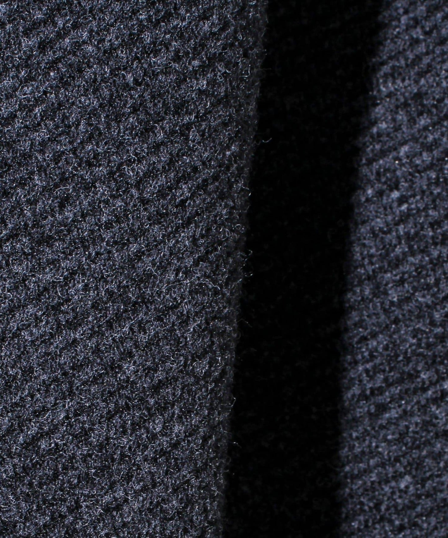 【去年人氣單品再度登場】經典牛角扣大衣