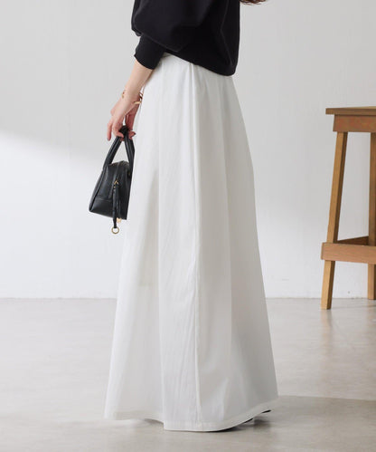 蓬鬆喇叭半身裙