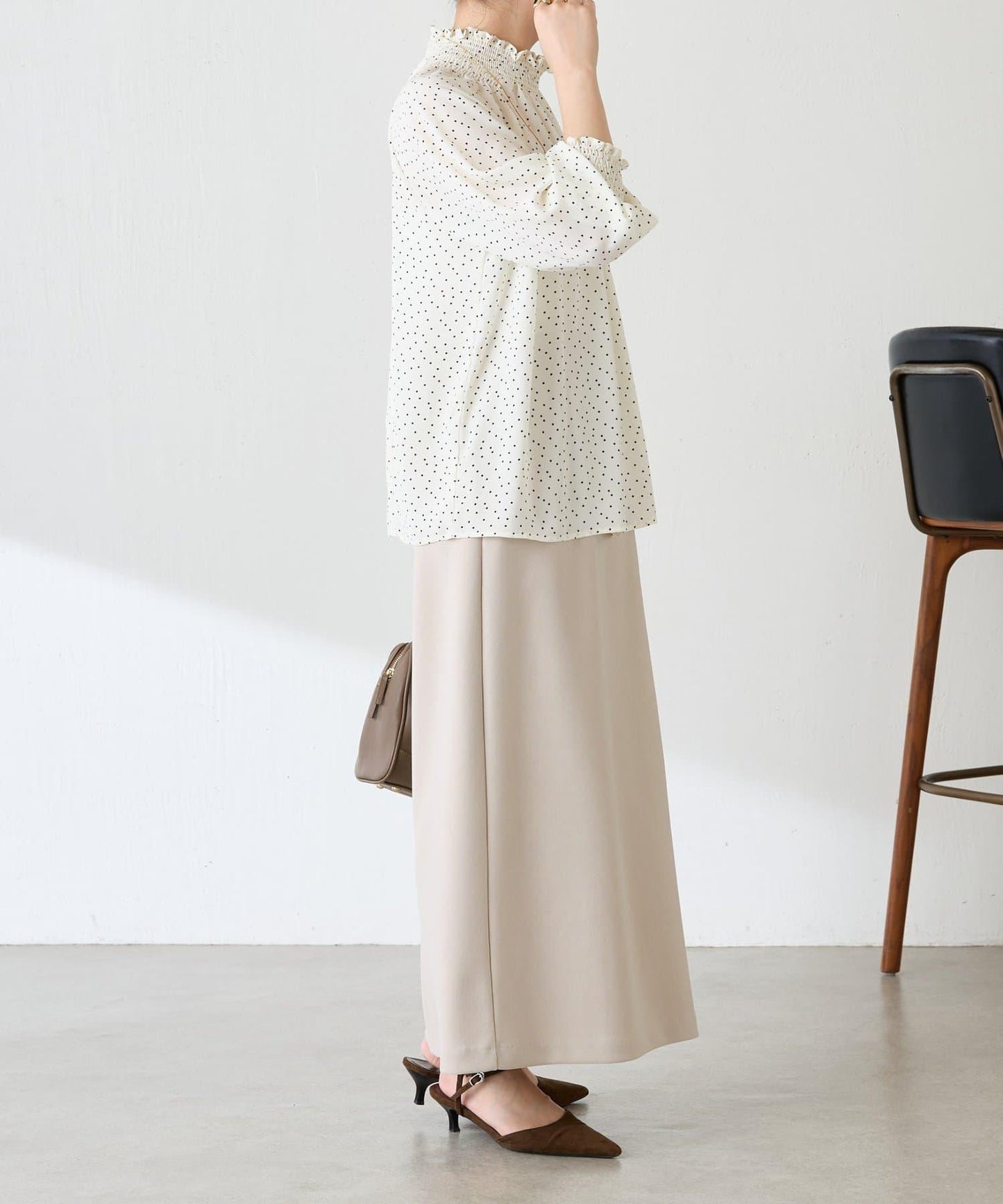 高領褶皺波點襯衫/禮服