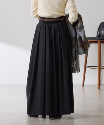 蓬鬆喇叭半身裙