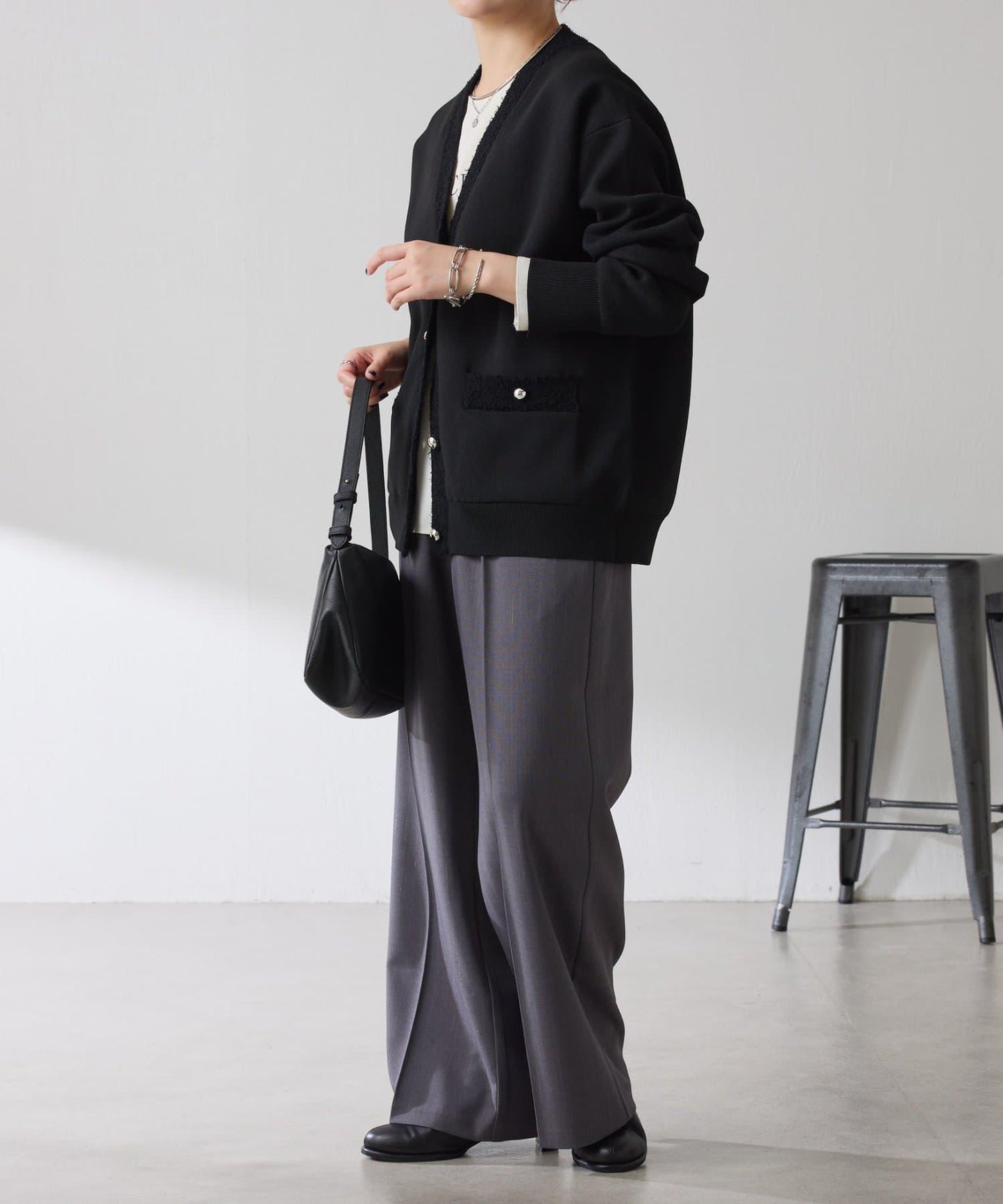 【輕盈/顯氣質】半米蘭針織開衫