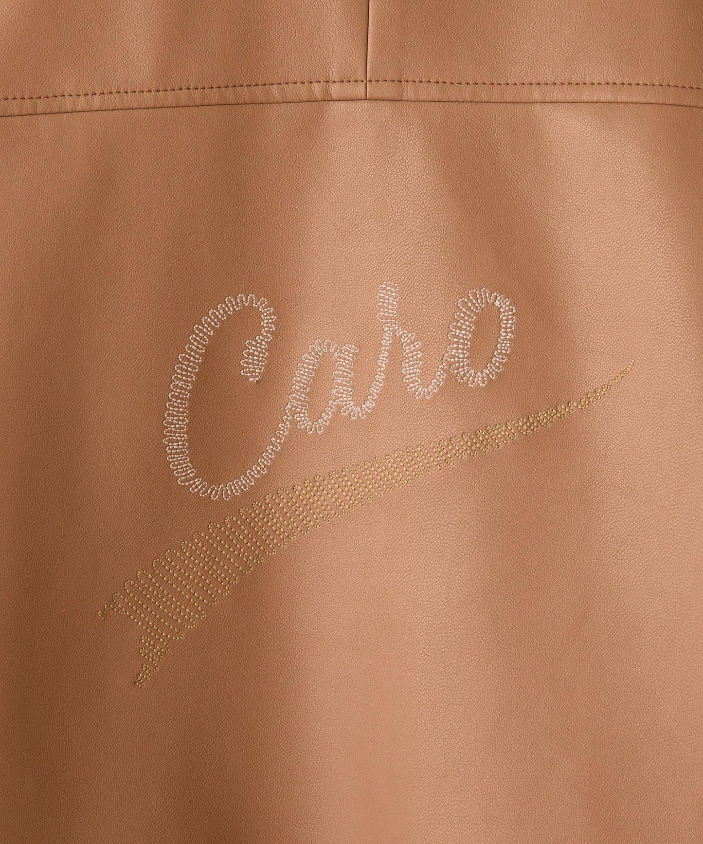 【高級感】仿皮繡花立領夾克