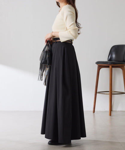 蓬鬆喇叭半身裙