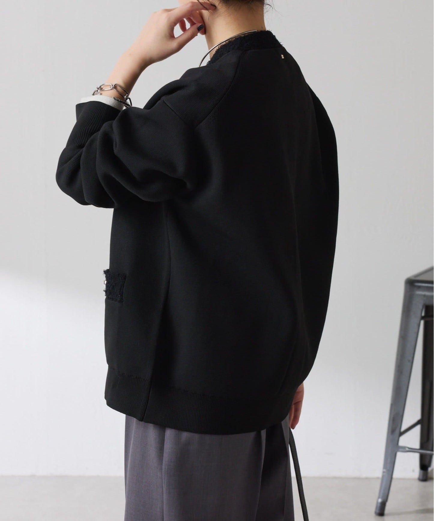 【輕盈/顯氣質】半米蘭針織開衫