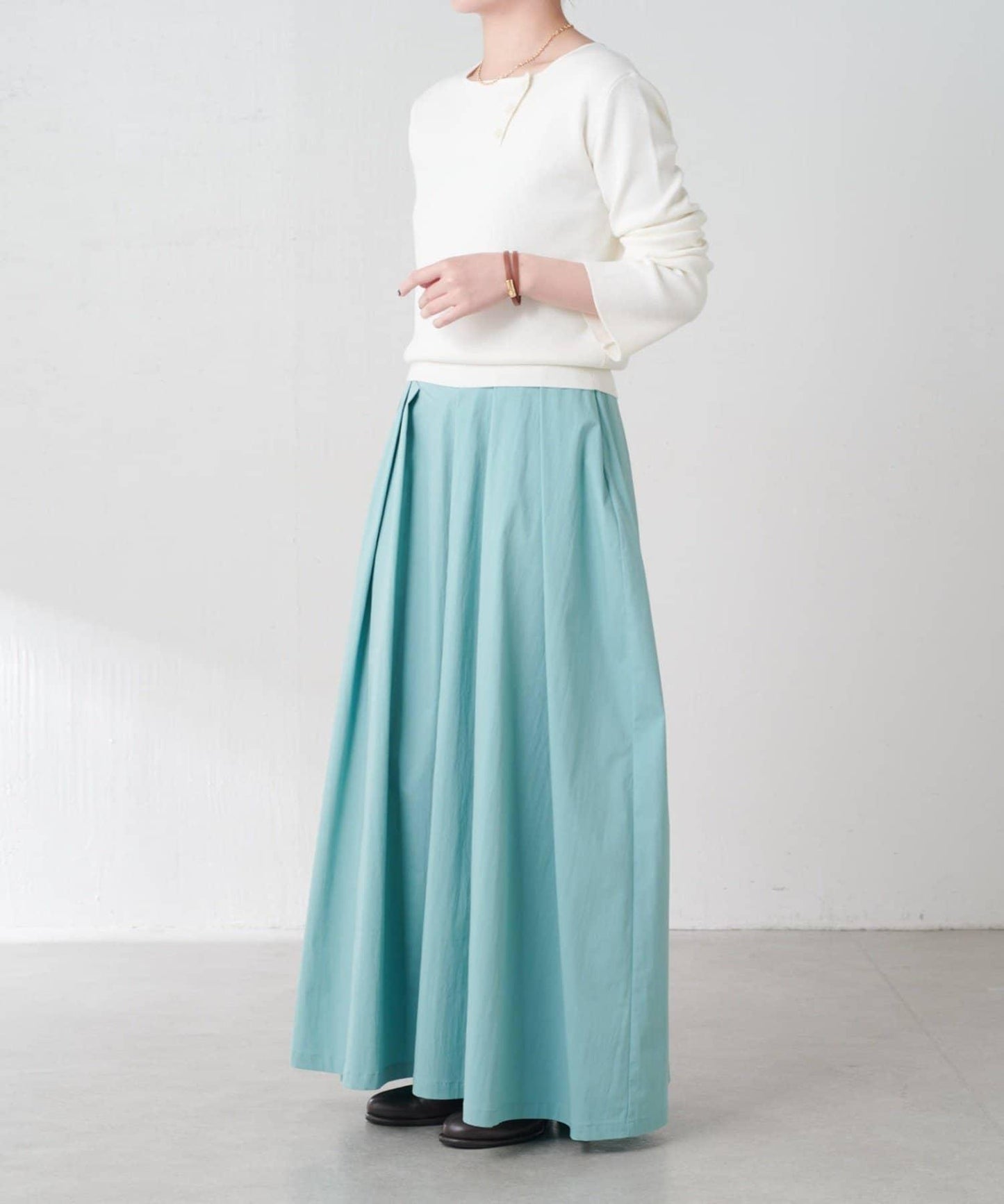 蓬鬆喇叭半身裙