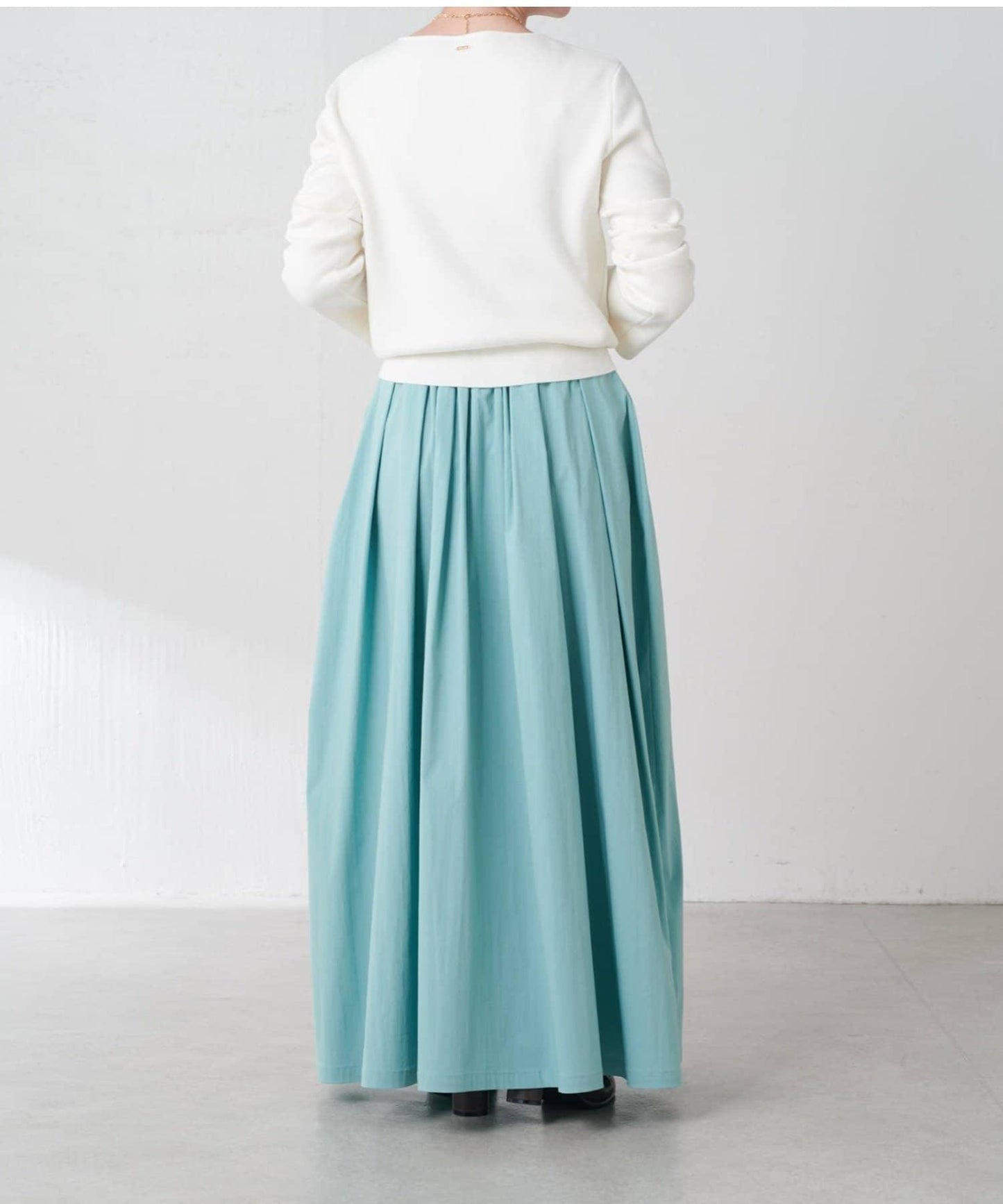 蓬鬆喇叭半身裙