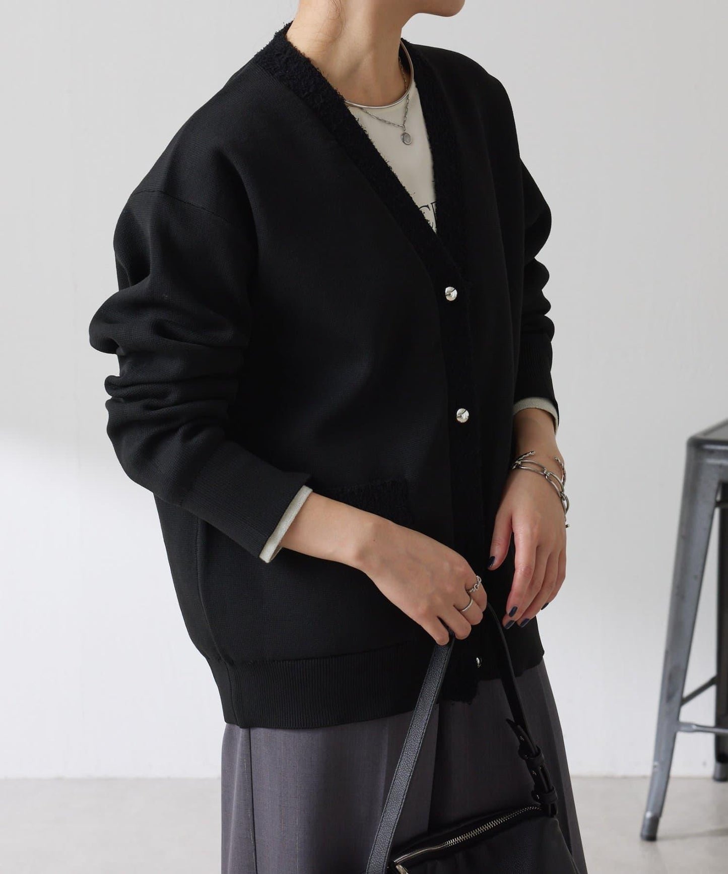 【輕盈/顯氣質】半米蘭針織開衫