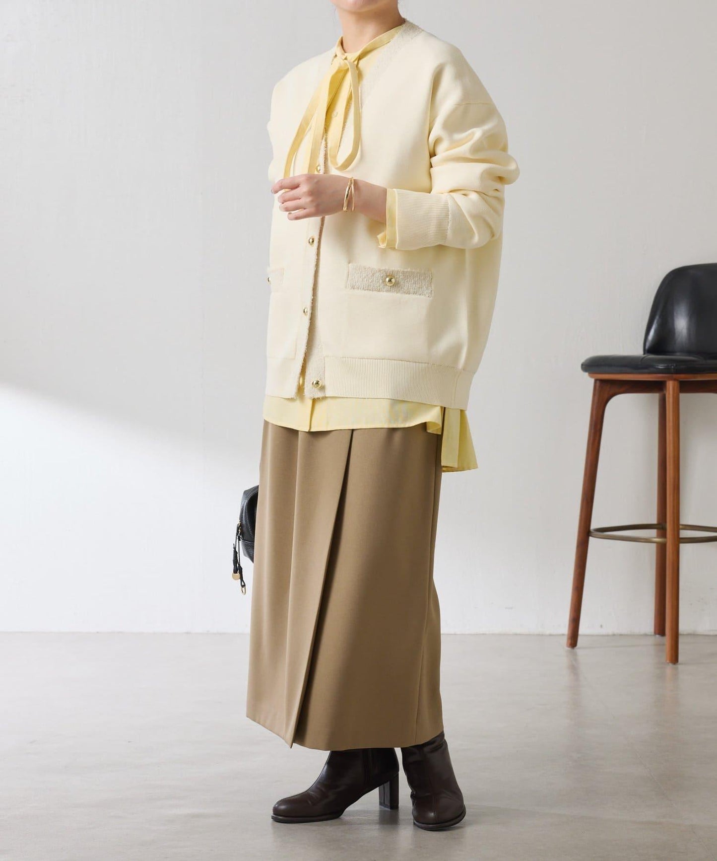 【輕盈/顯氣質】半米蘭針織開衫