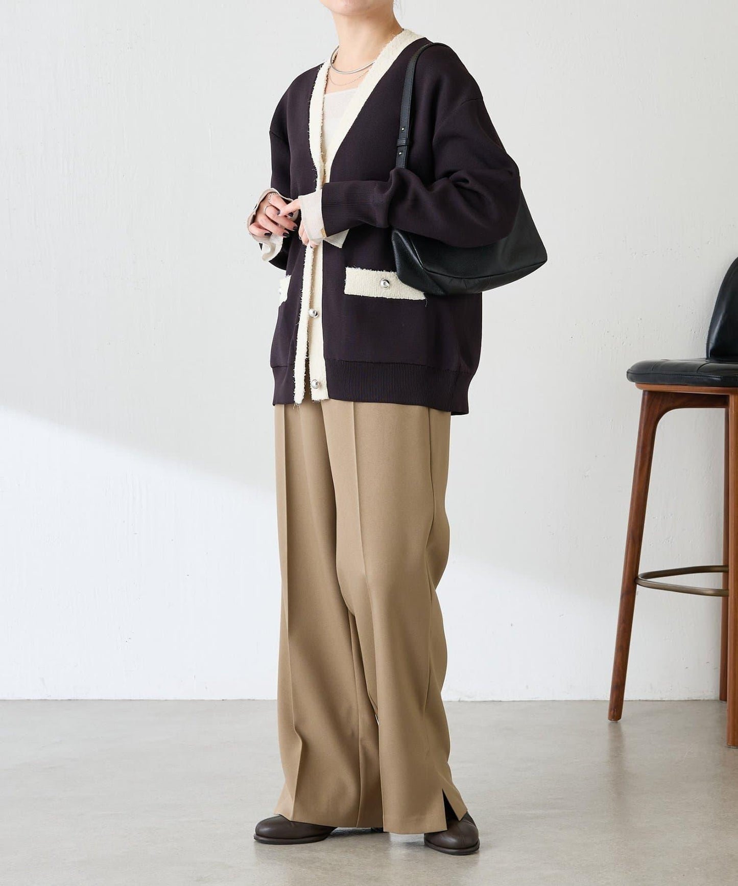 【輕盈/顯氣質】半米蘭針織開衫