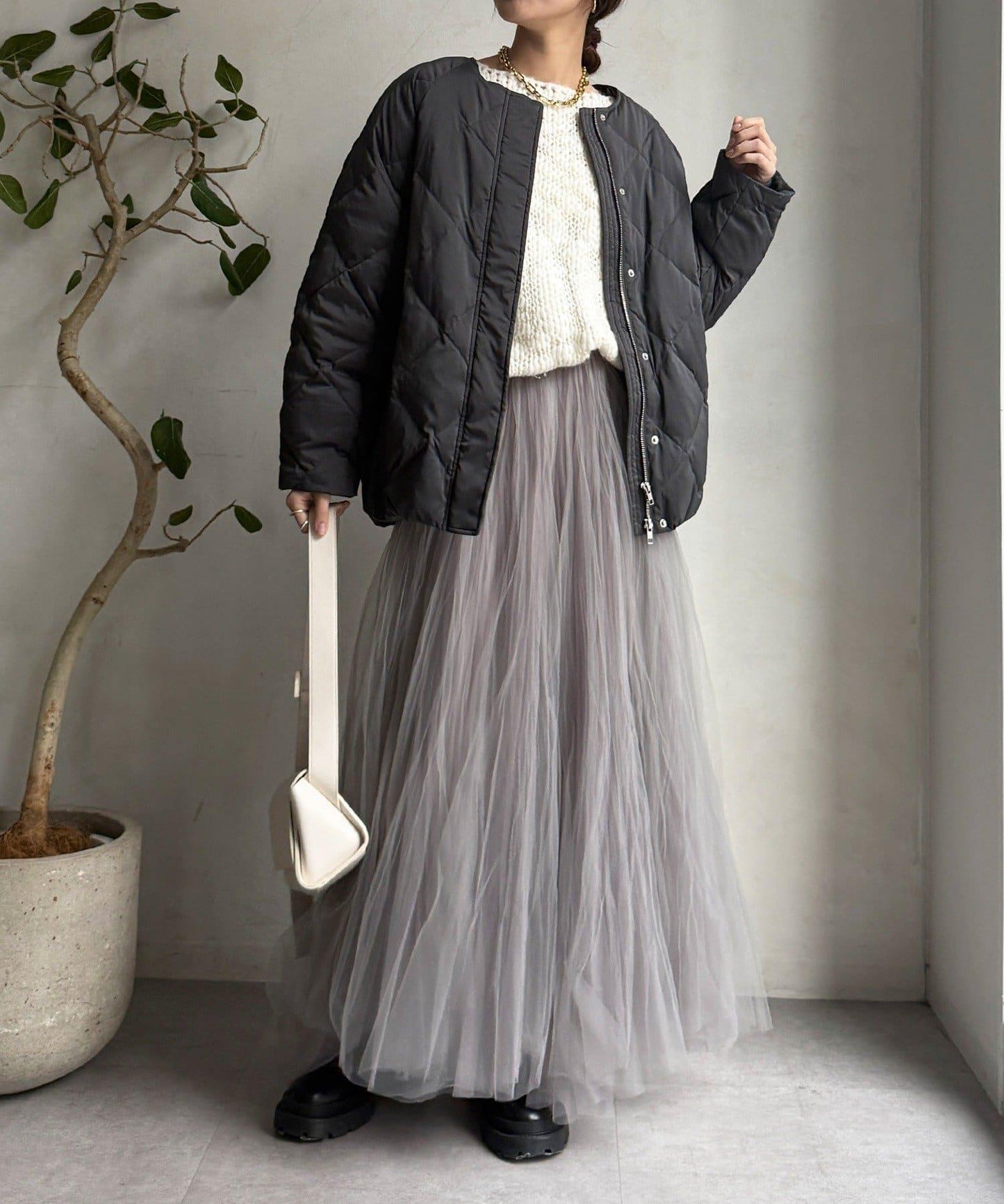 彈力塔夫綢羅紋袖短款羽絨服