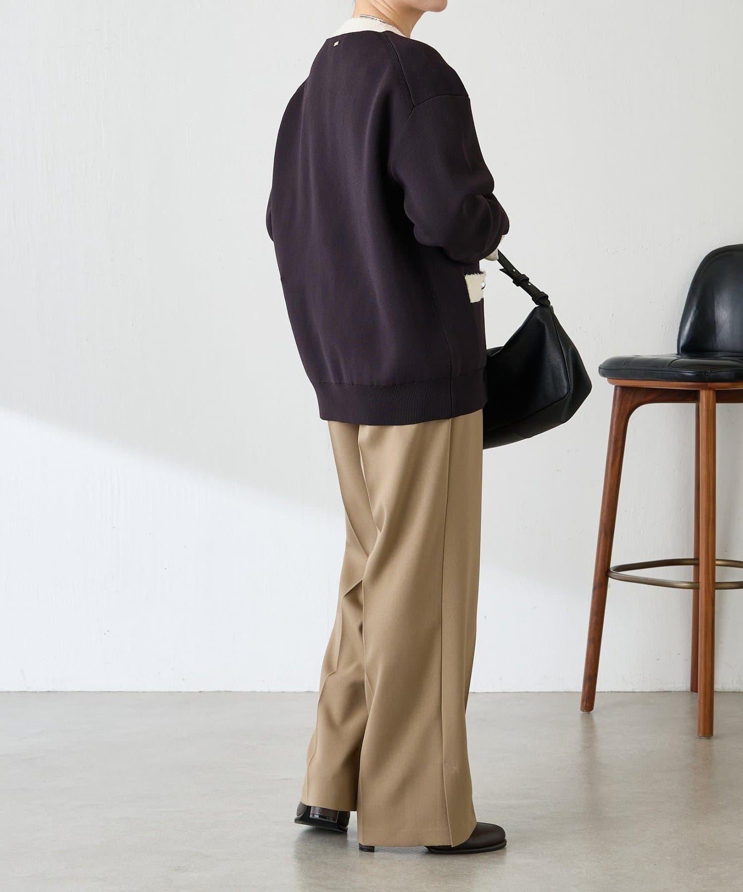 【輕盈/顯氣質】半米蘭針織開衫