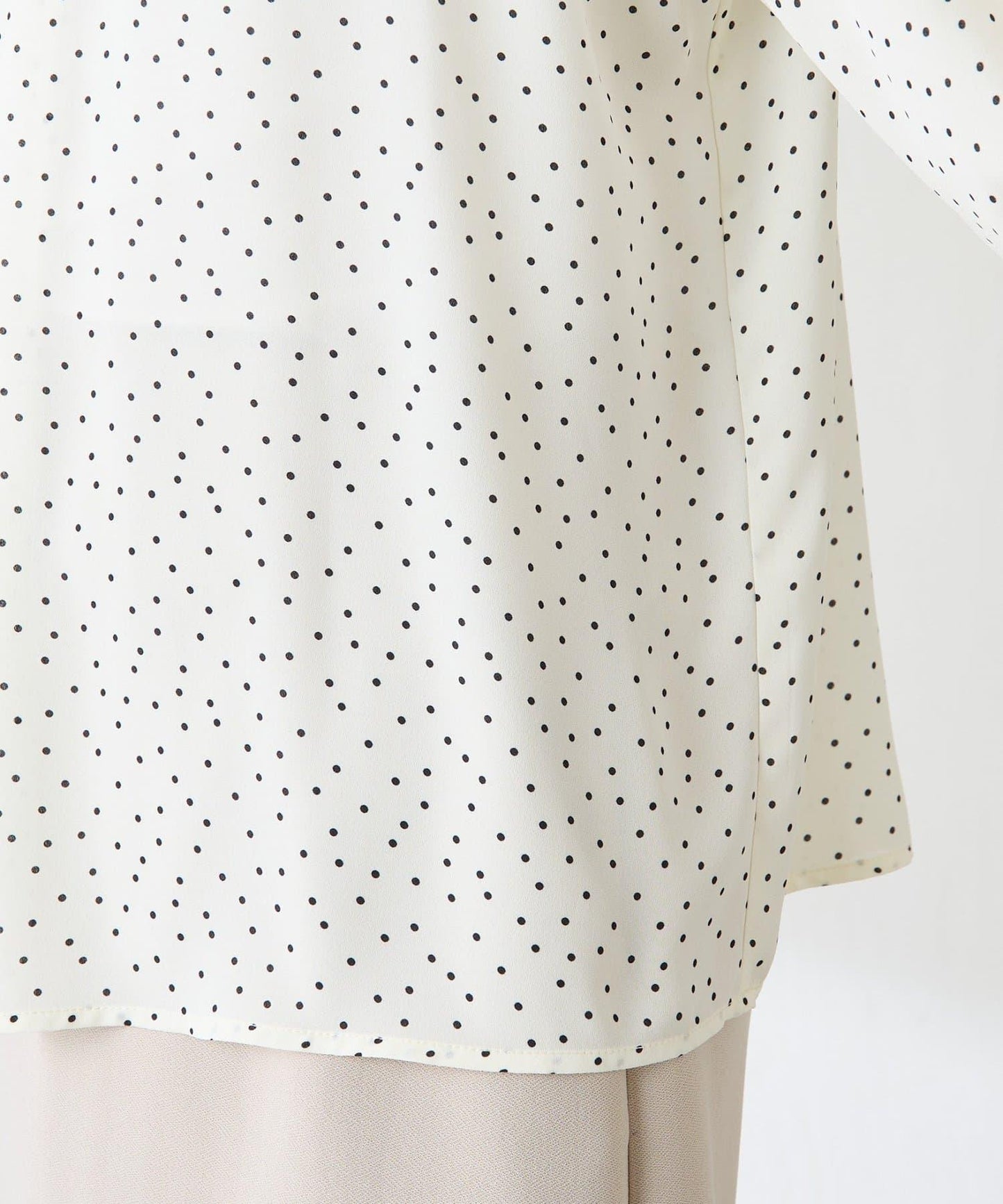 高領褶皺波點襯衫/禮服