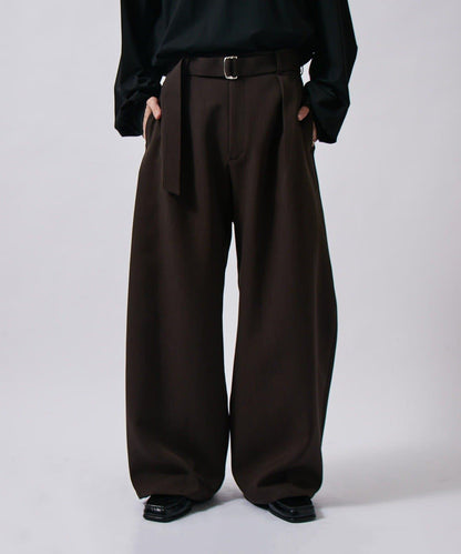 配腰帶雙層布氣球弧形休閒褲