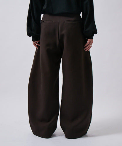 配腰帶雙層布氣球弧形休閒褲