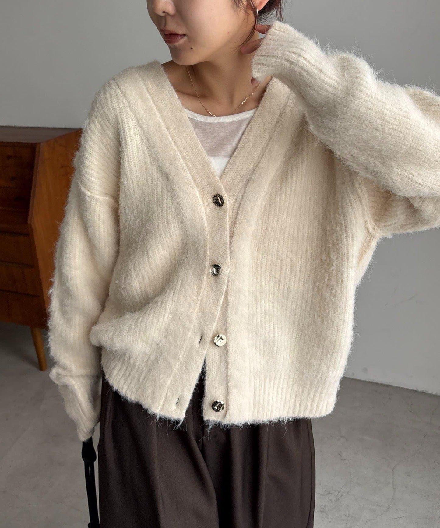 【HAPPY BAG対象】微妙色調紐扣疊穿風開衫