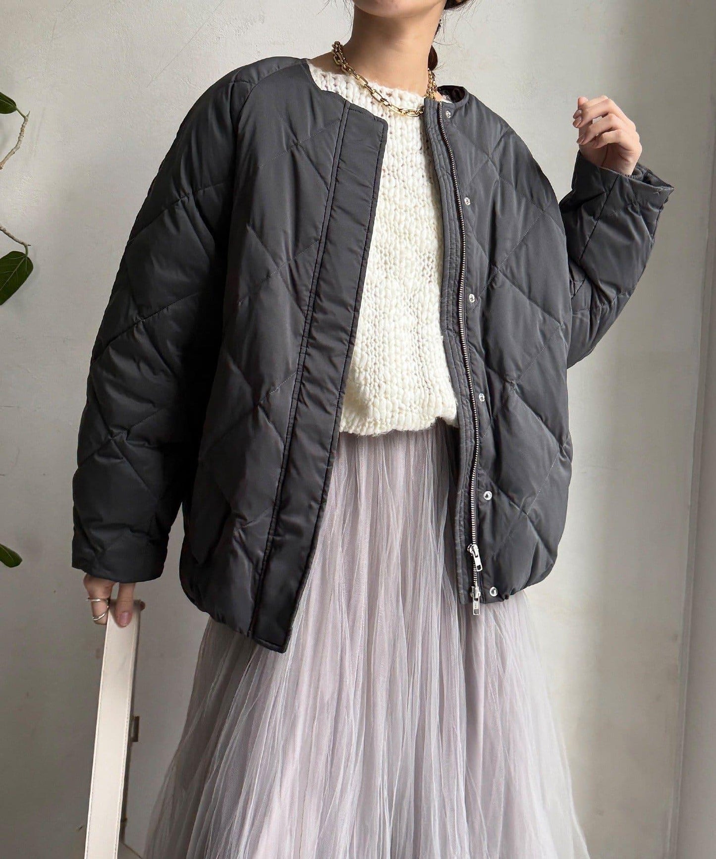 彈力塔夫綢羅紋袖短款羽絨服