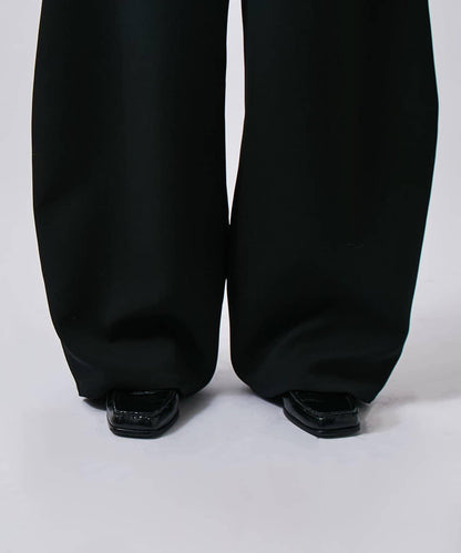 配腰帶雙層布氣球弧形休閒褲