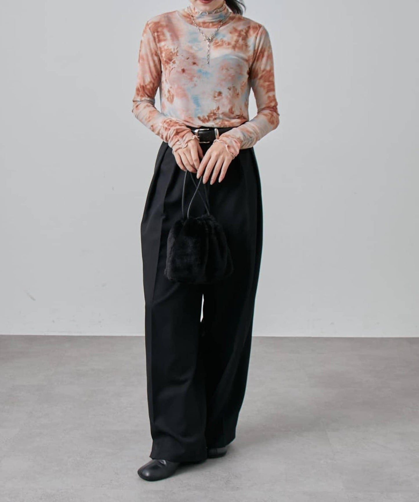 袖褶皺大理石紋透視上衣