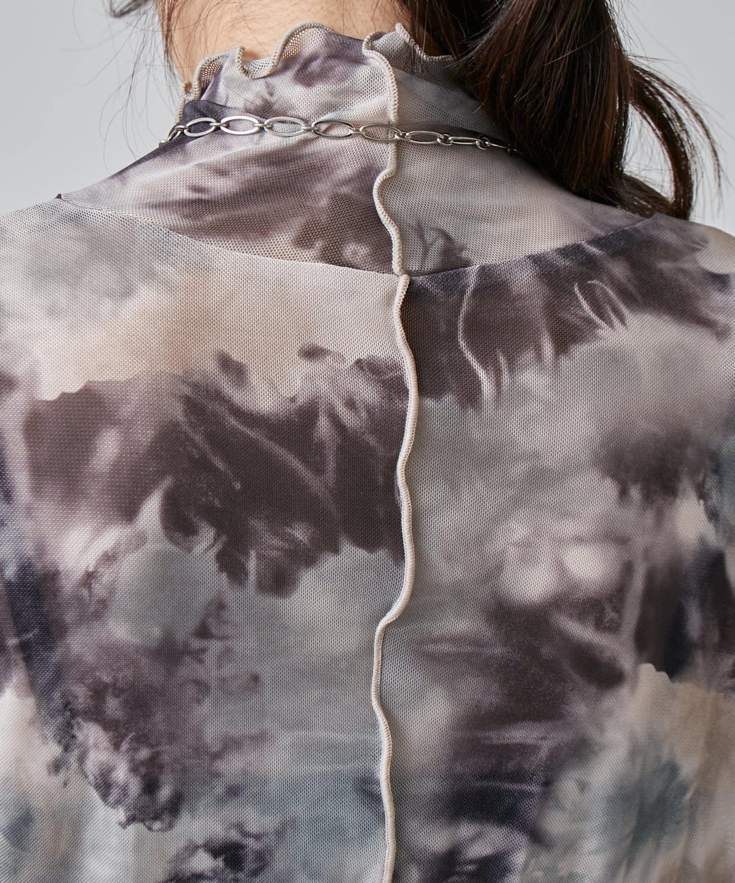 袖褶皺大理石紋透視上衣