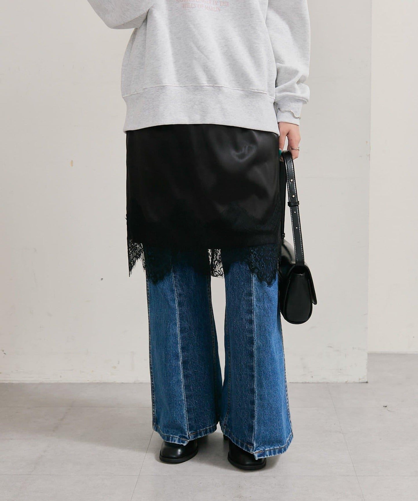 下襬蕾絲多功能半身裙