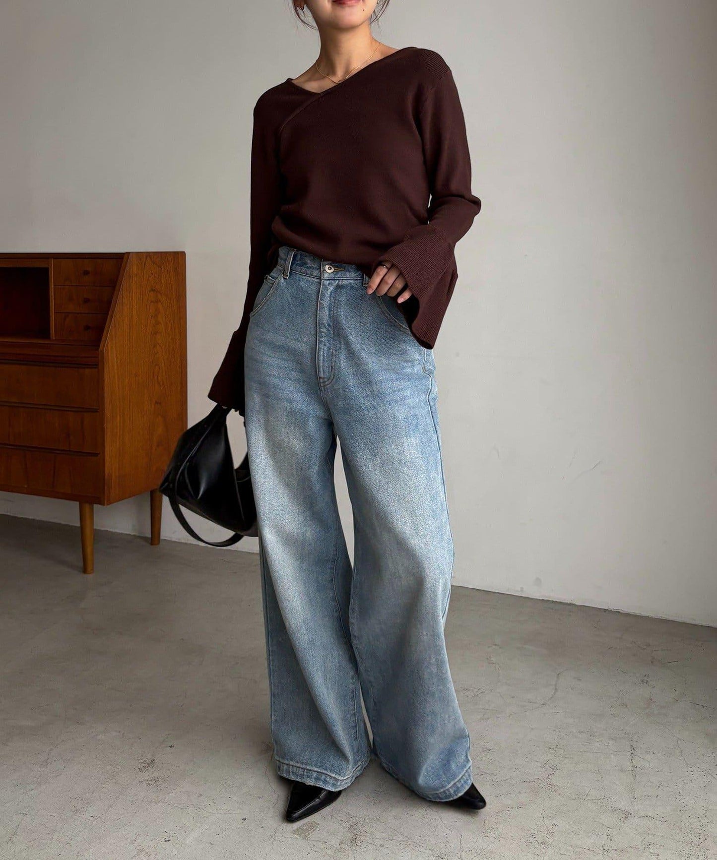 CAPRICIEUX LE'MAGE 喇叭袖 不對稱領 針織上衣