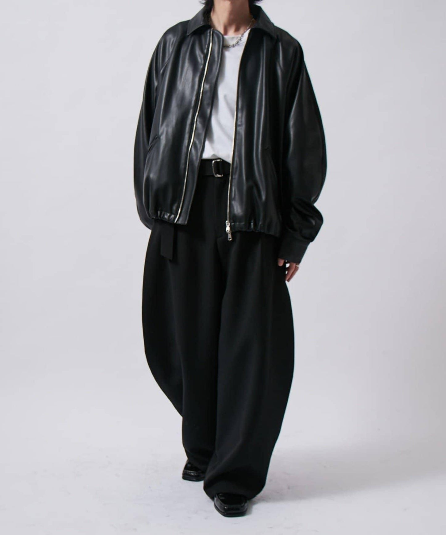 配腰帶雙層布氣球弧形休閒褲