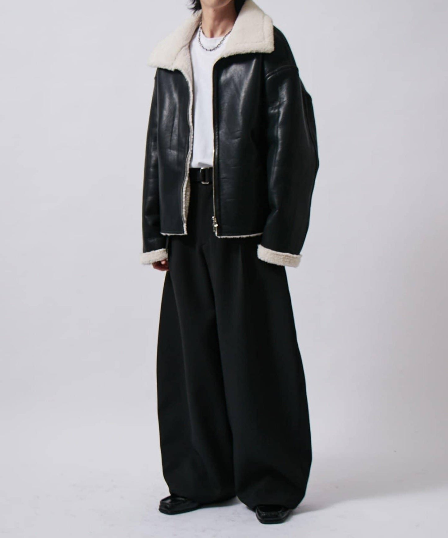 配腰帶雙層布氣球弧形休閒褲