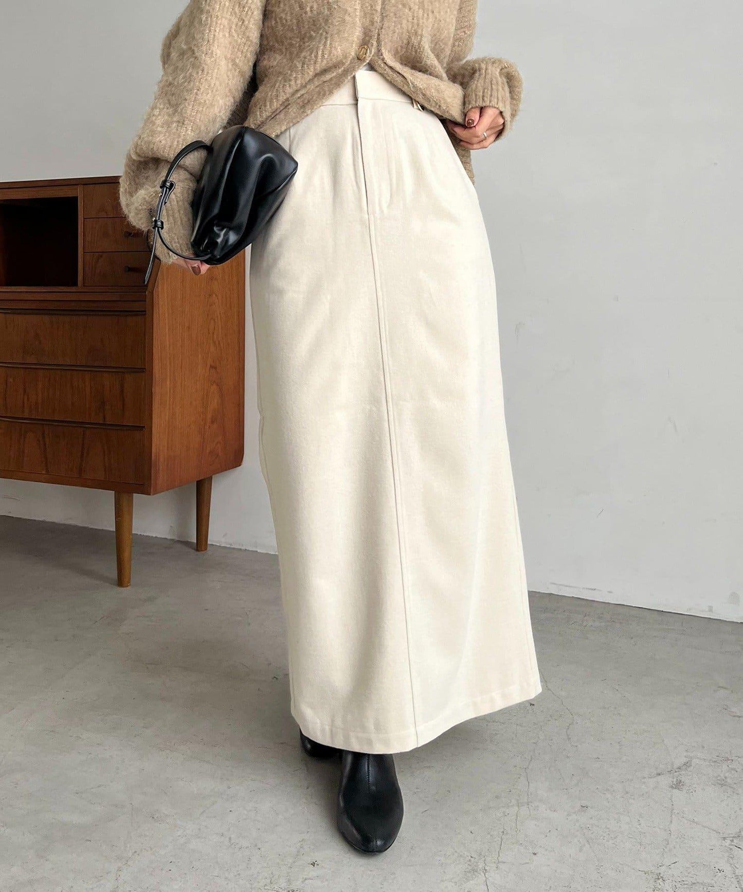 【HAPPY BAG対象】桃皮絨直筒裙