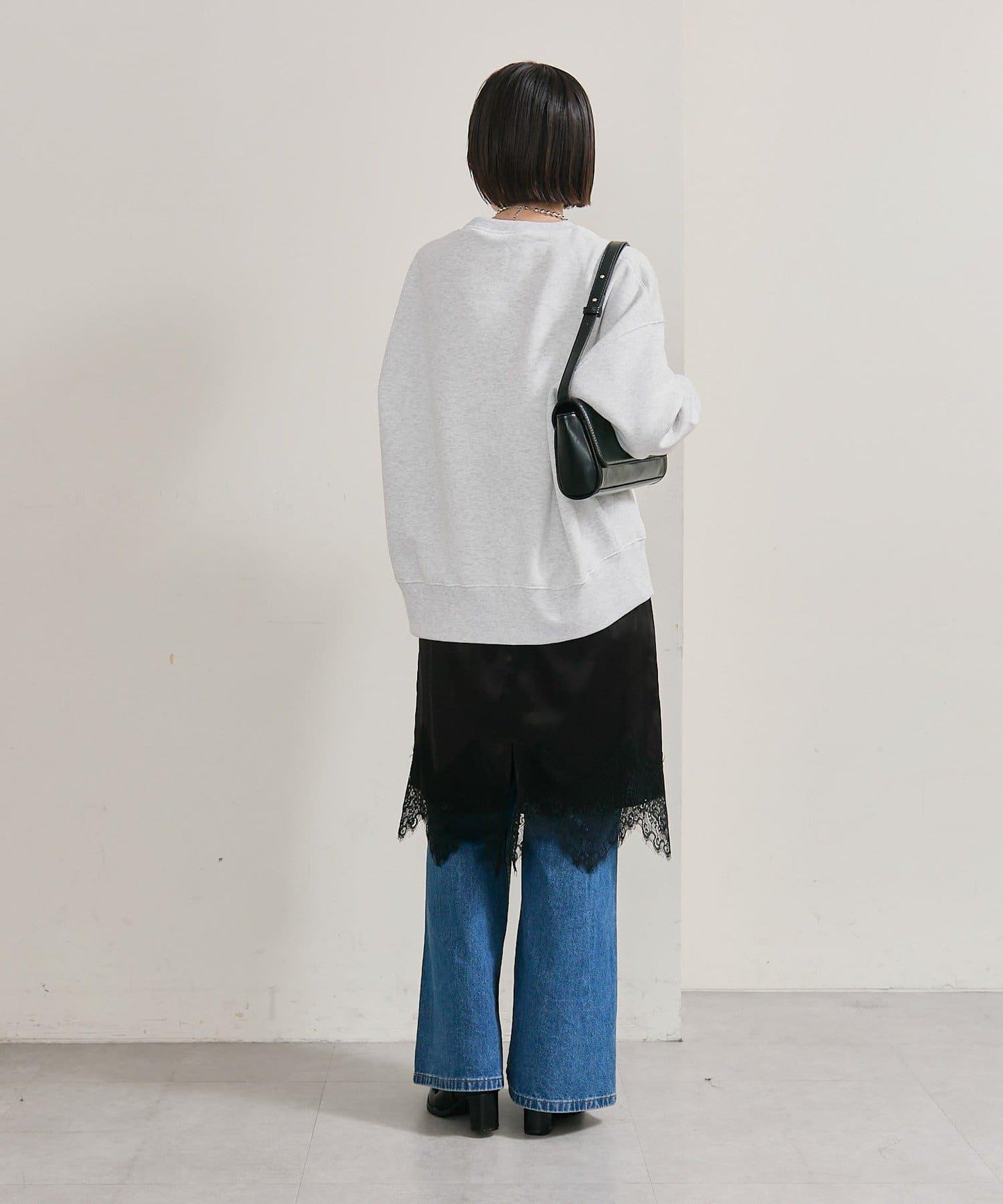 下襬蕾絲多功能半身裙