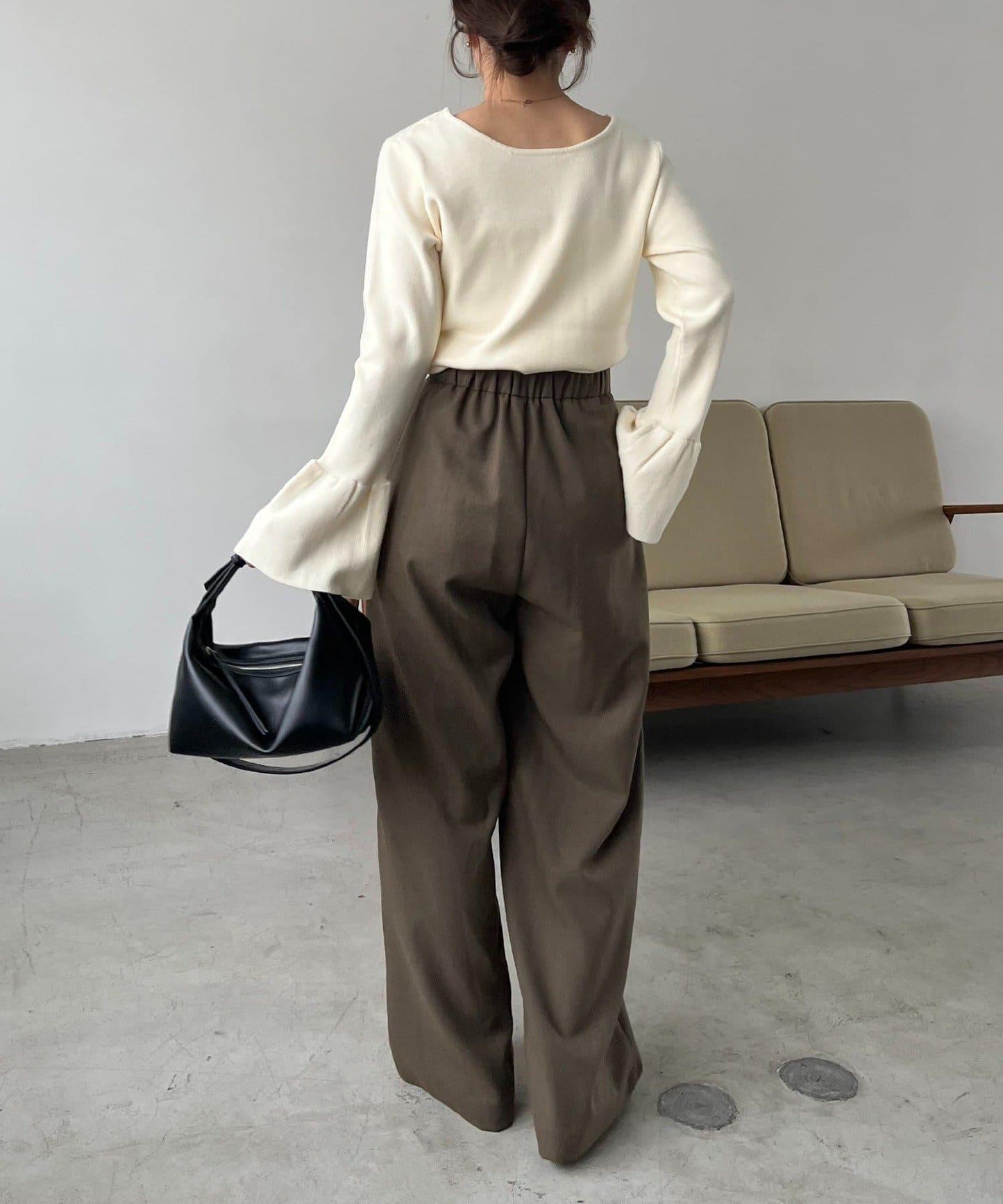 CAPRICIEUX LE'MAGE 喇叭袖 不對稱領 針織上衣