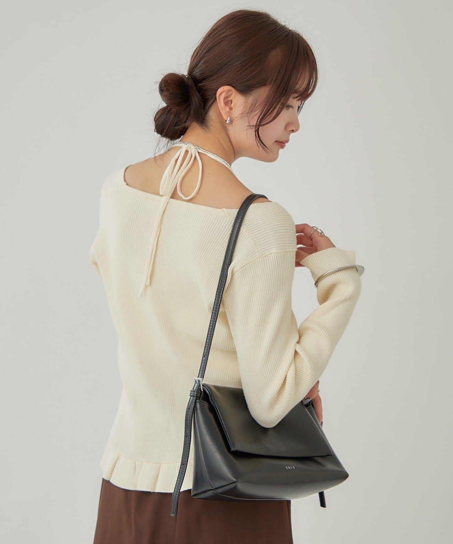 荷葉邊層疊針織衫