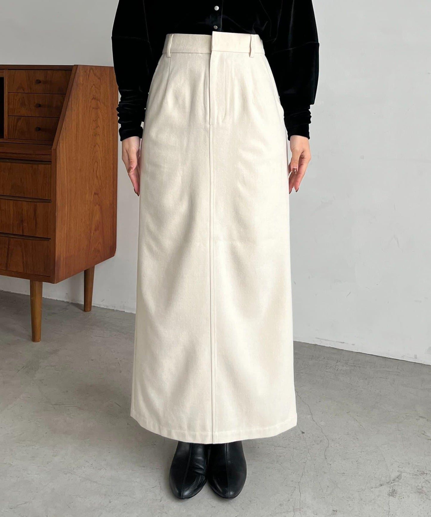 【HAPPY BAG対象】桃皮絨直筒裙