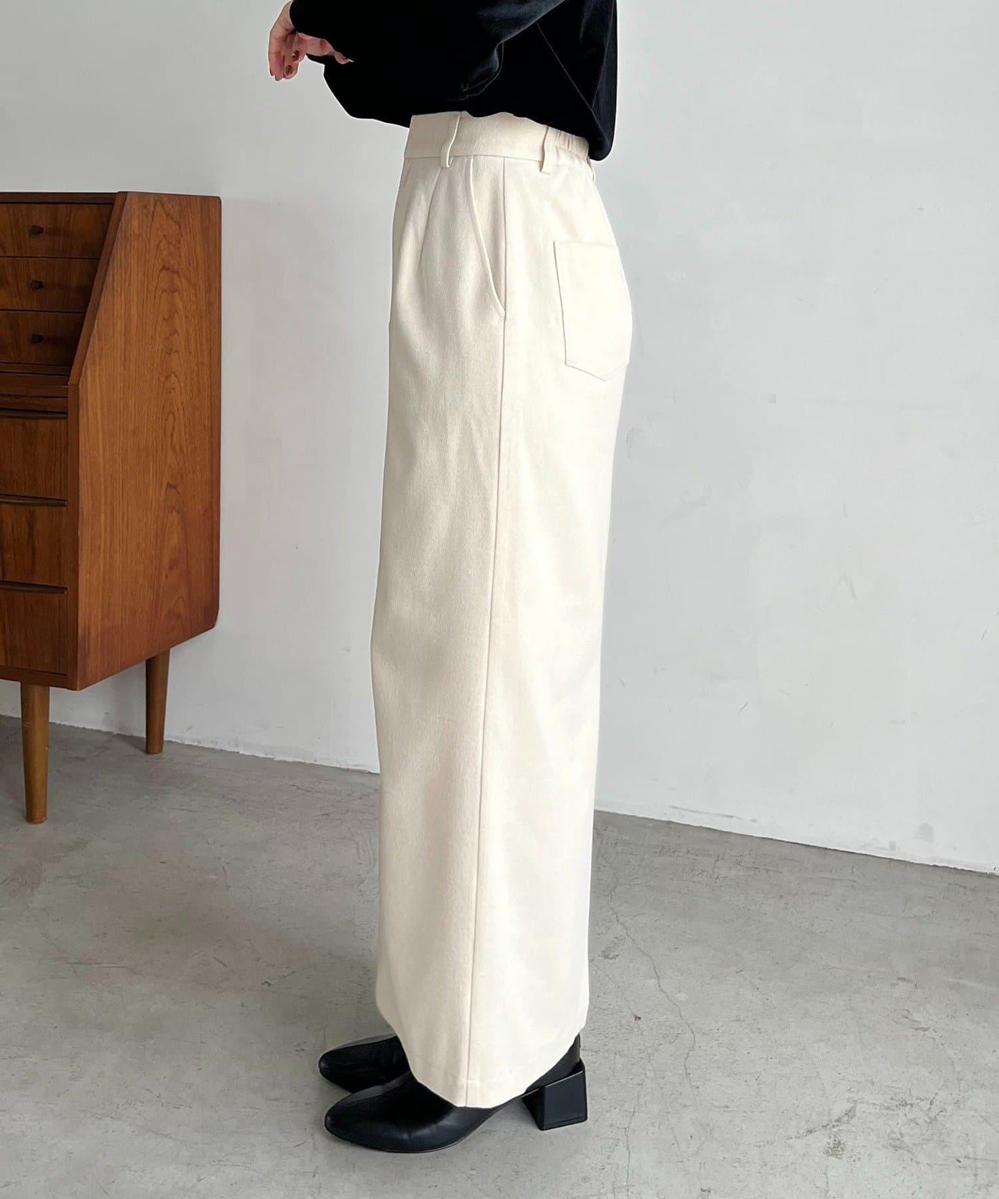 【HAPPY BAG対象】桃皮絨直筒裙