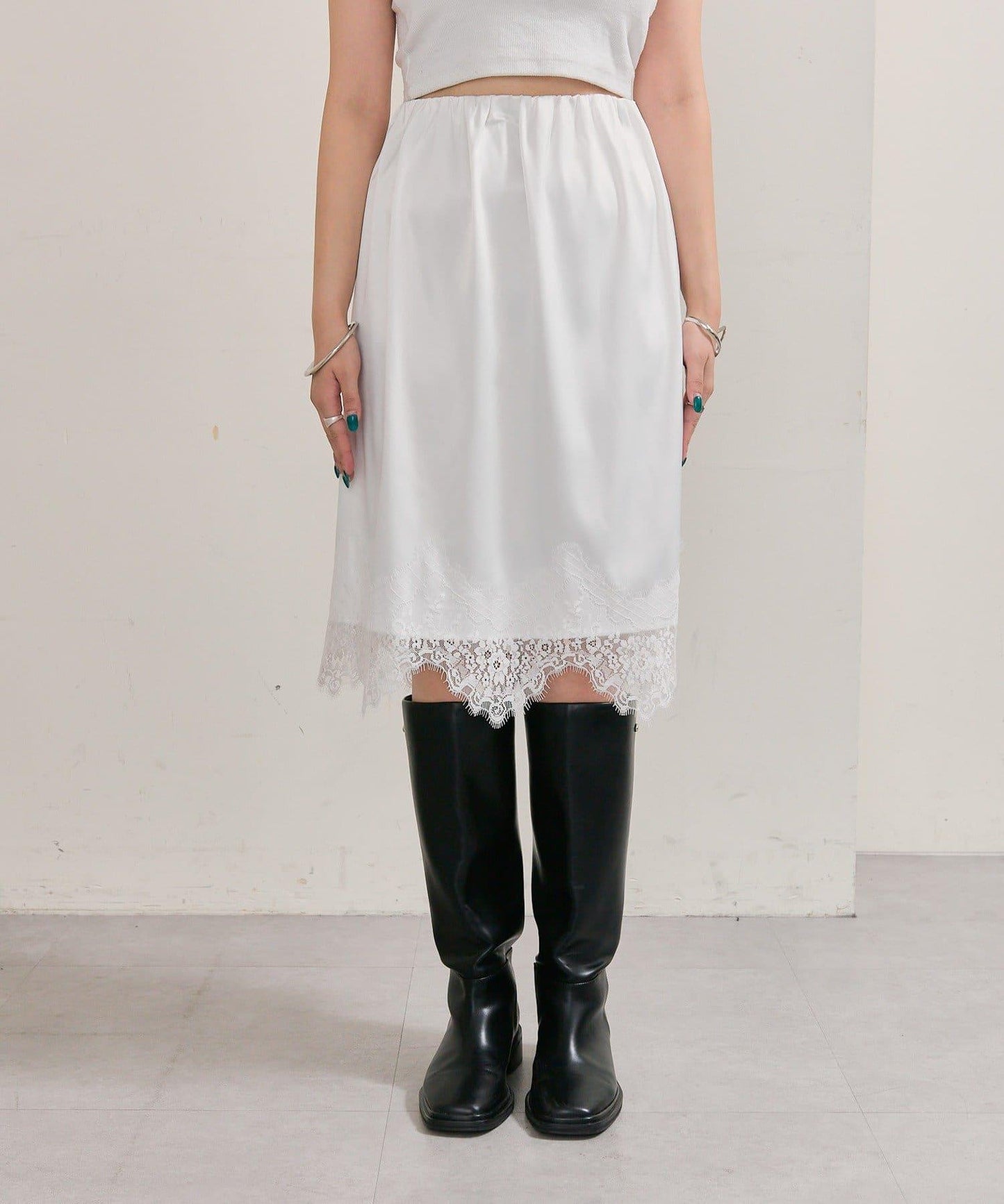 下襬蕾絲多功能半身裙