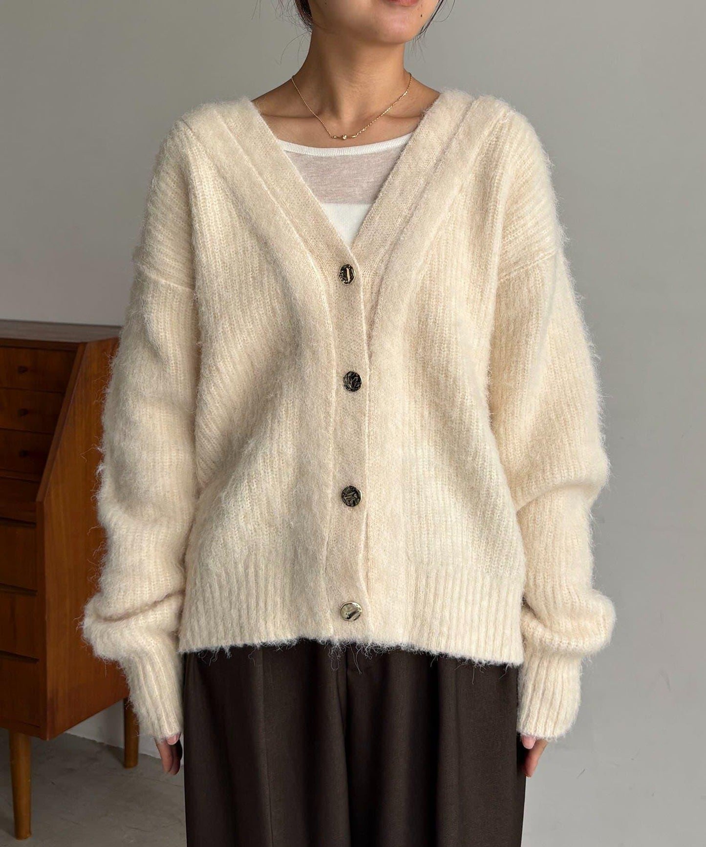 【HAPPY BAG対象】微妙色調紐扣疊穿風開衫