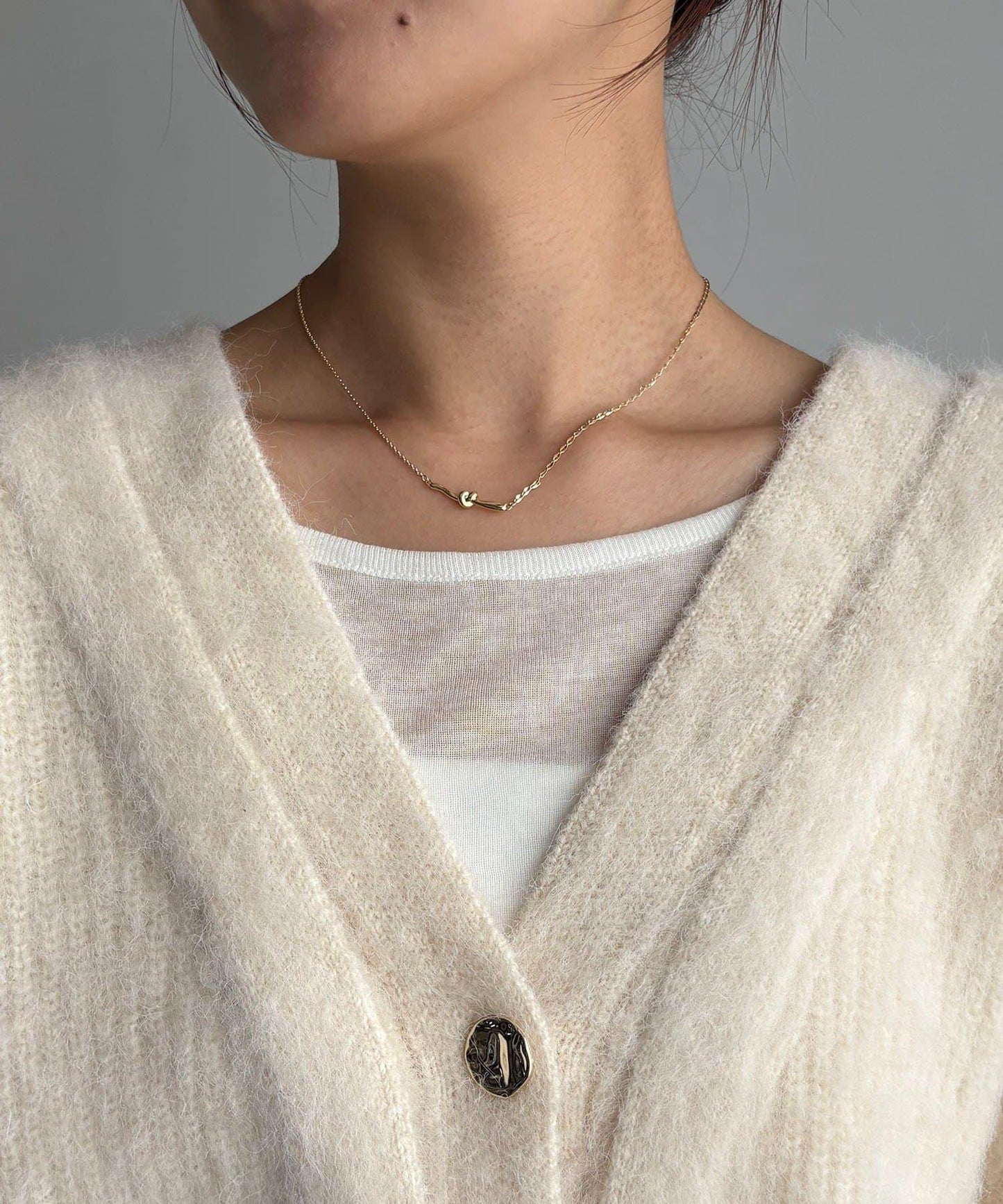 【HAPPY BAG対象】微妙色調紐扣疊穿風開衫