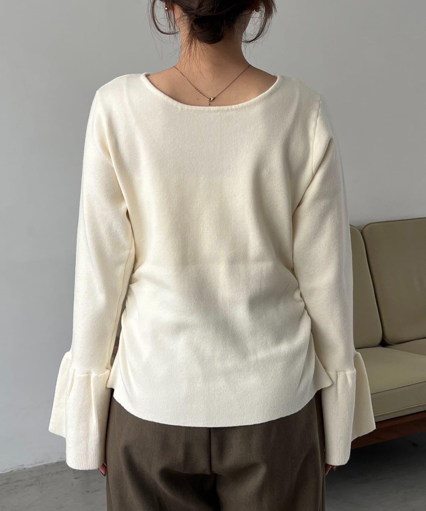 CAPRICIEUX LE'MAGE 喇叭袖 不對稱領 針織上衣