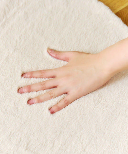 仿兔毛圓形地墊：90cm