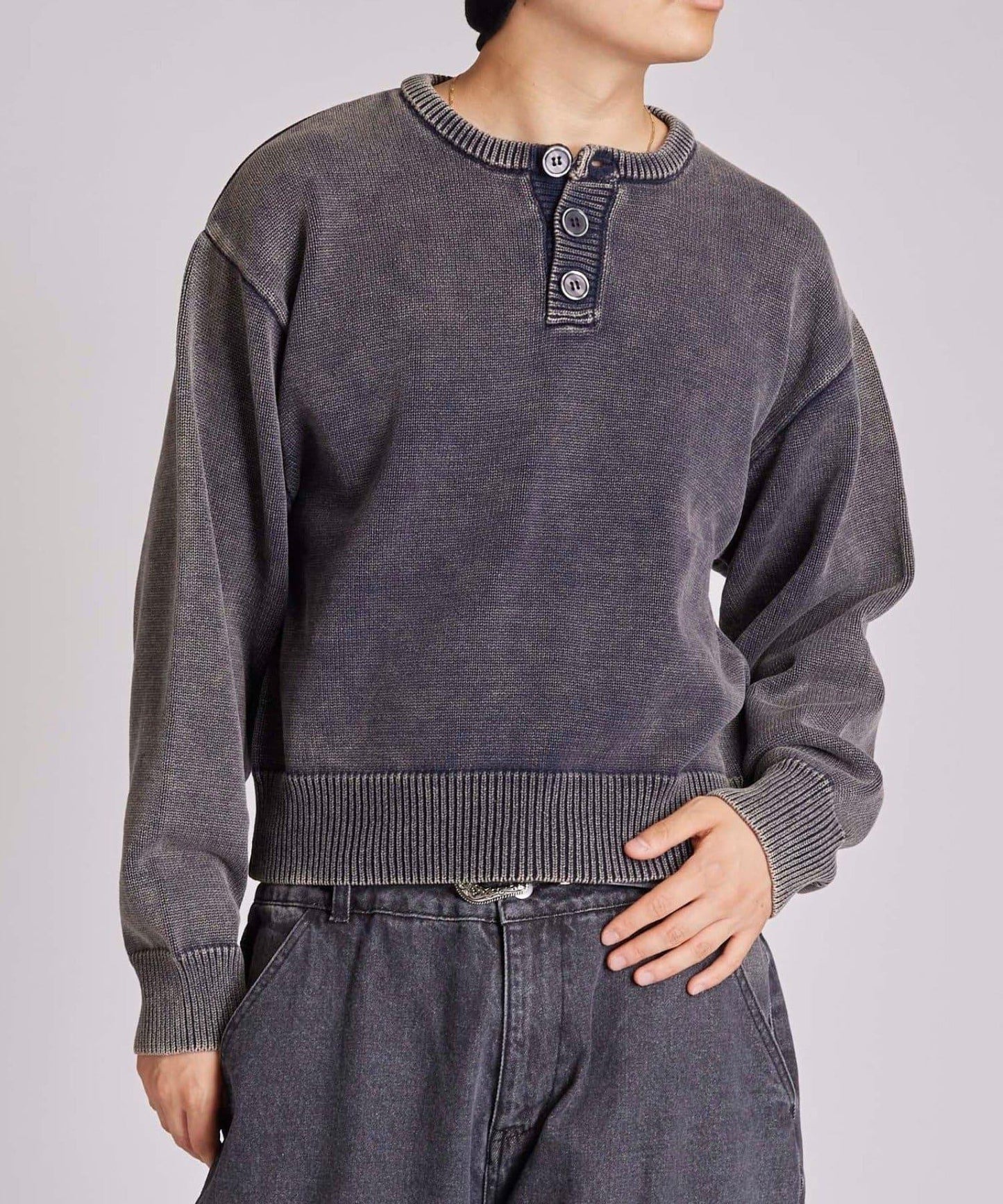 【KOOKY'N】水洗做舊亨利領針織衫